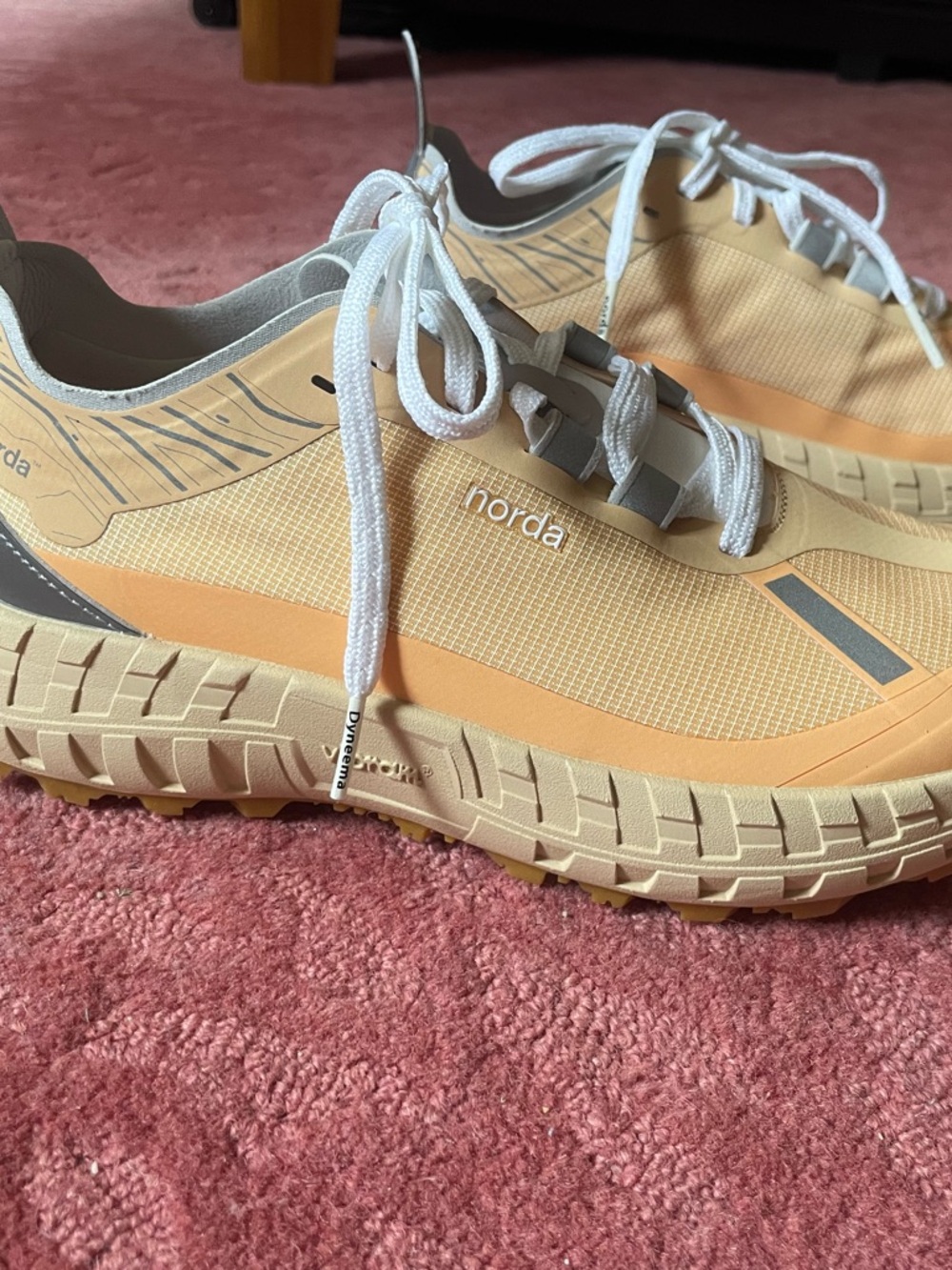 Norda Women’s Trail Sneakers in Peach/White